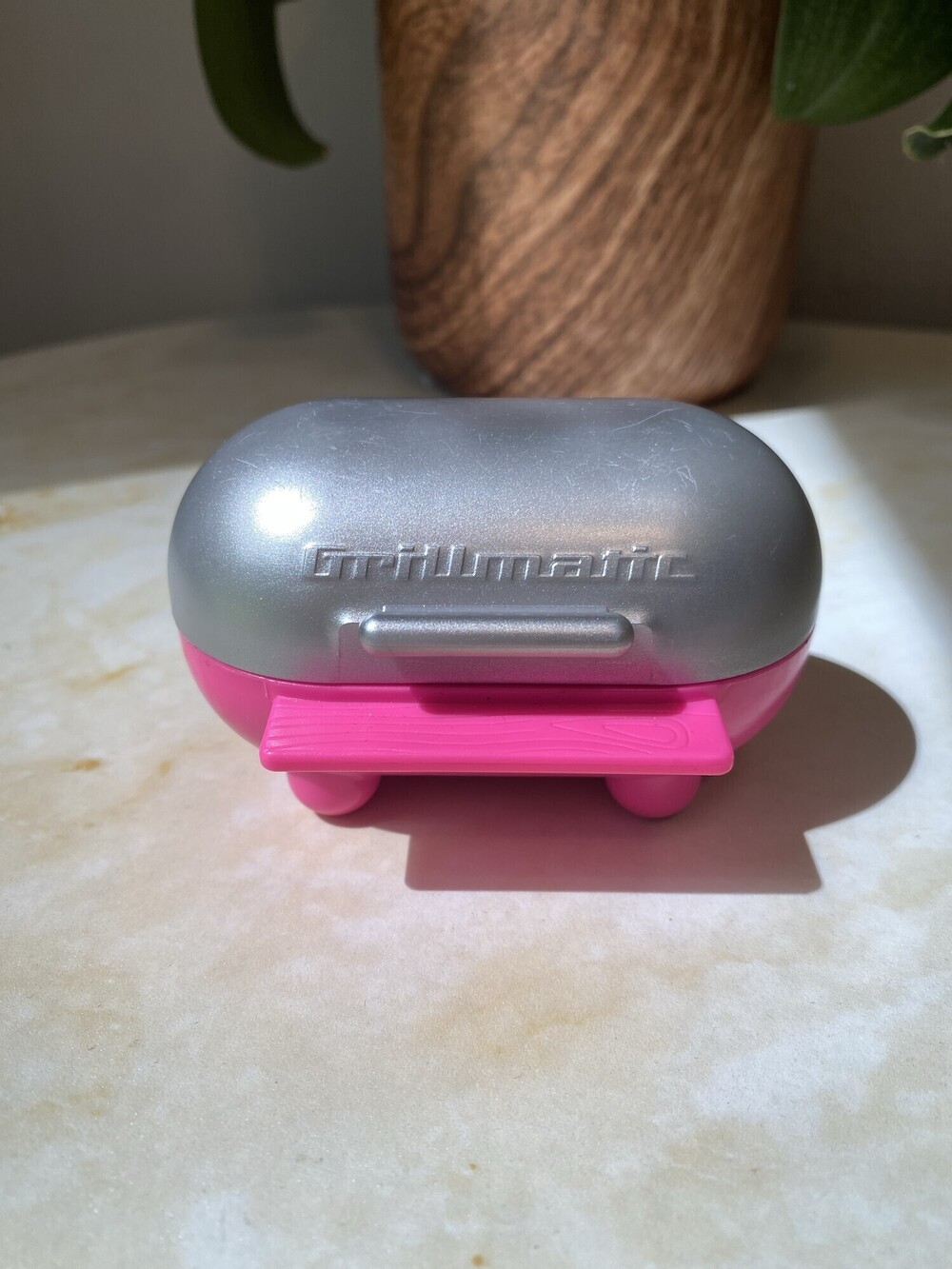 Grill Matic Pink and Silver Mini Toy Grill Opens